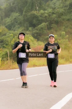 Runner Photo 2073294