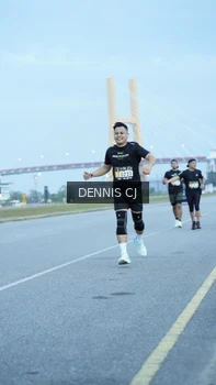 Runner Photo 2073308
