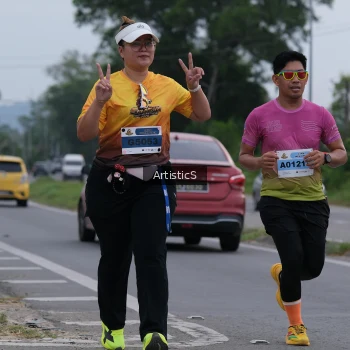 Runner Photo 2073343