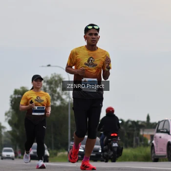 Runner Photo 2073344