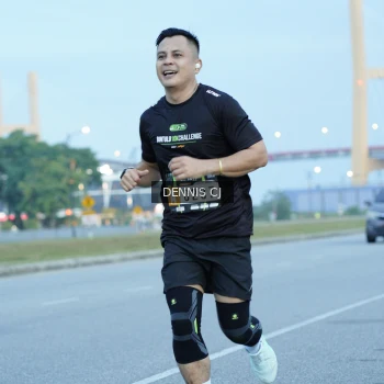 Runner Photo 2073356