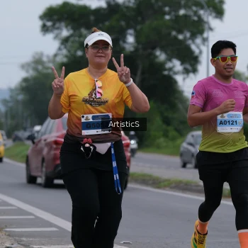 Runner Photo 2073372