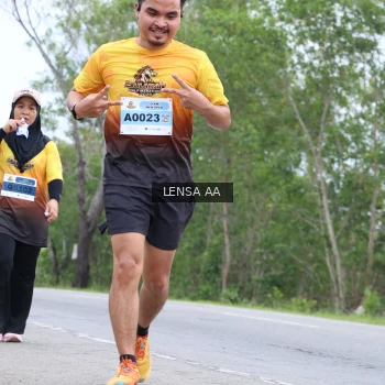 Runner Photo 2073402