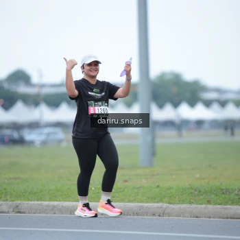Runner Photo 2073480
