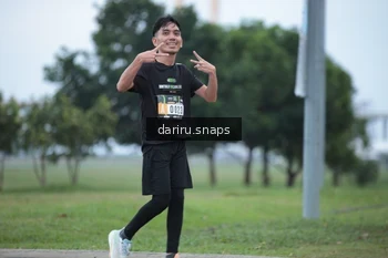 Runner Photo 2073504