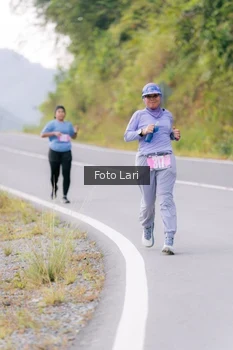 Runner Photo 2073524