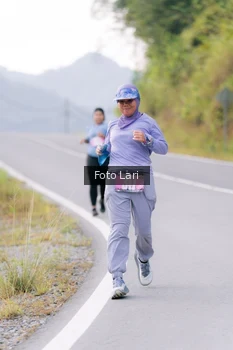 Runner Photo 2073530