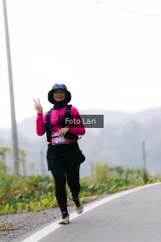Runner Photo 2073544