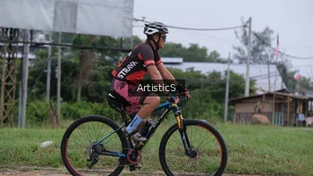 Runner Photo 2073565