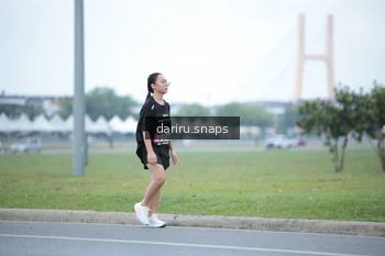 Runner Photo 2073603