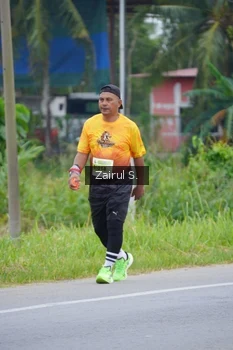 Runner Photo 2073632