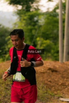 Runner Photo 2073652