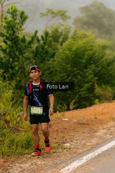 Runner Photo 2073656
