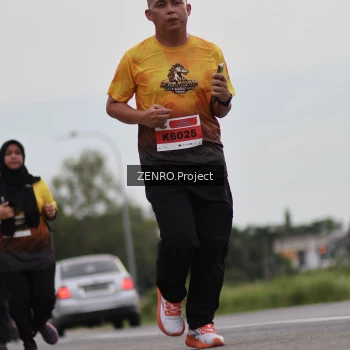 Runner Photo 2073693