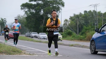 Runner Photo 2073735