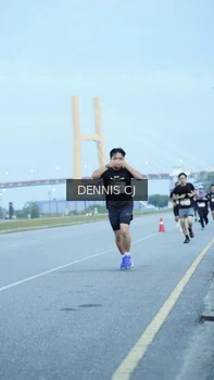 Runner Photo 2073781
