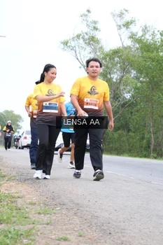 Runner Photo 2073810