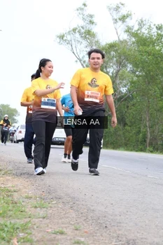 Runner Photo 2073831