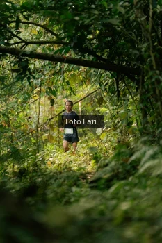 Runner Photo 2073894