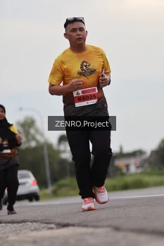 Runner Photo 2073926