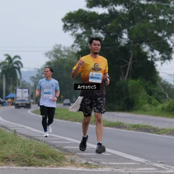 Runner Photo 2073956
