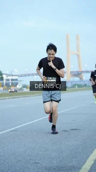 Runner Photo 2073966