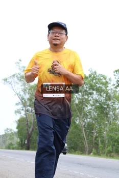 Runner Photo 2074012