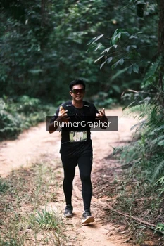 Runner Photo 2074027