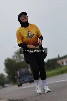 Runner Photo 2074088
