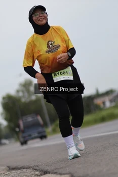 Runner Photo 2074105
