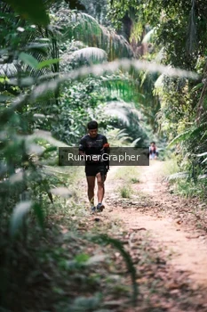 Runner Photo 2074107