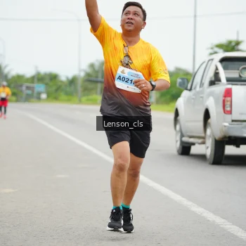 Runner Photo 2074114