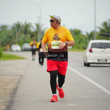 Runner Photo 2074144