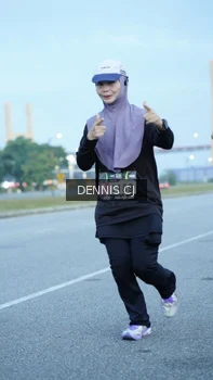 Runner Photo 2074161