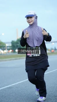 Runner Photo 2074182