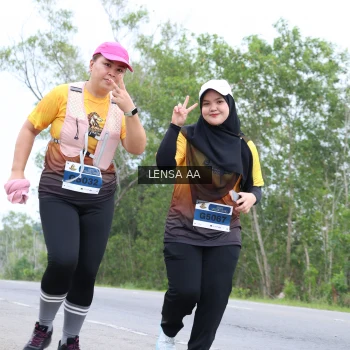 Runner Photo 2074204