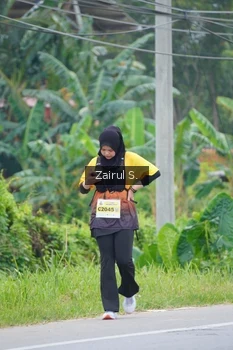 Runner Photo 2074274