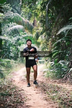 Runner Photo 2074310