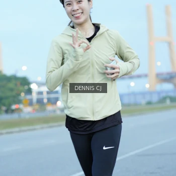 Runner Photo 2074343