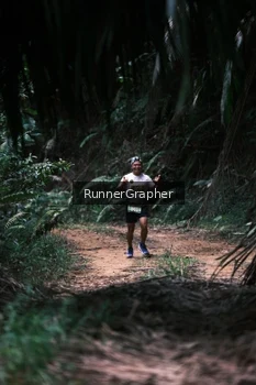 Runner Photo 2074385