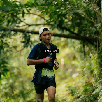Runner Photo 2074396