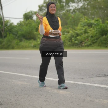 Runner Photo 2074446