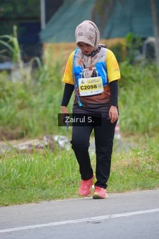 Runner Photo 2074477