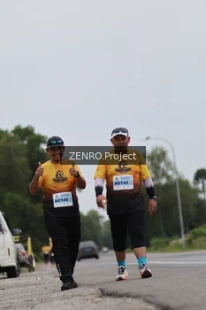 Runner Photo 2074547