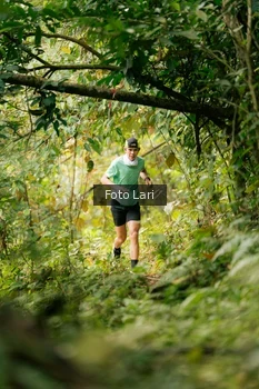 Runner Photo 2074648