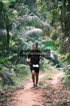 Runner Photo 2074656