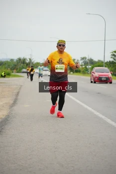 Runner Photo 2074681
