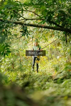 Runner Photo 2074699