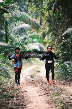 Runner Photo 2074703