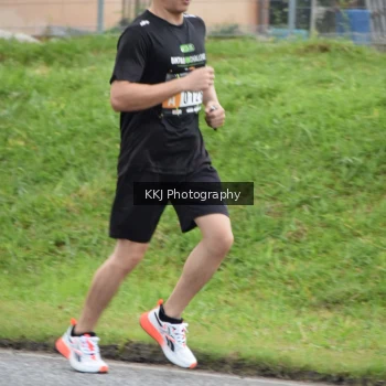Runner Photo 2074716
